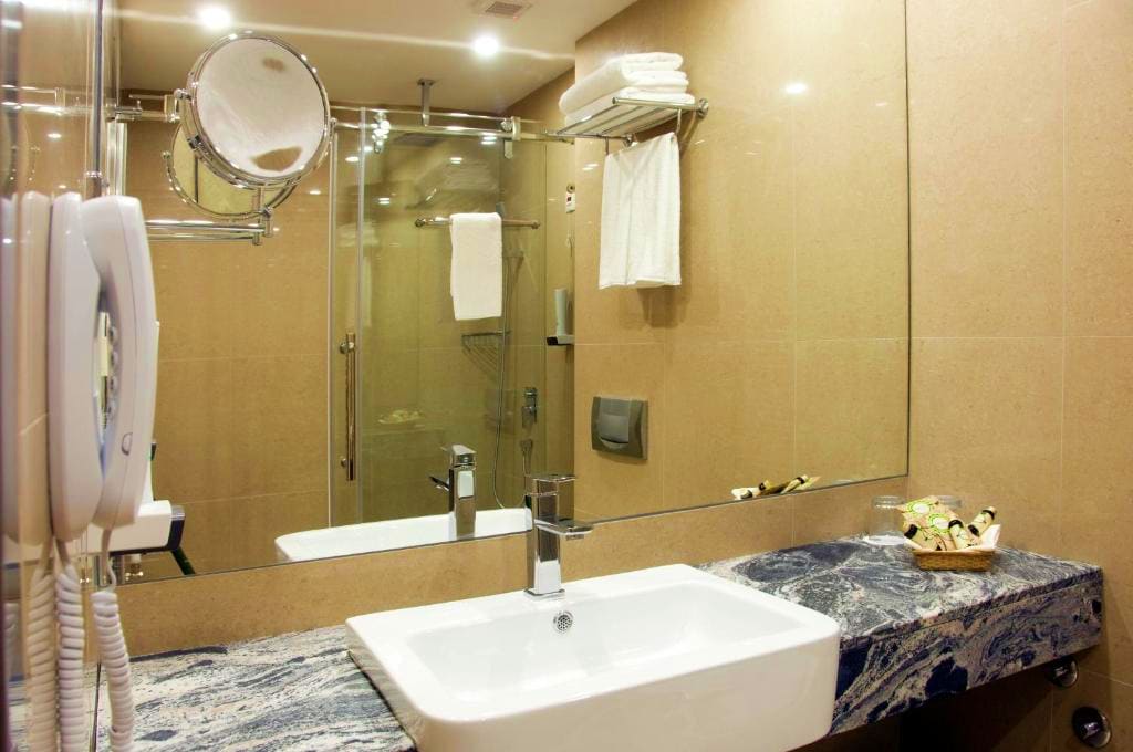 4* Central Hotel Sofia or Similar